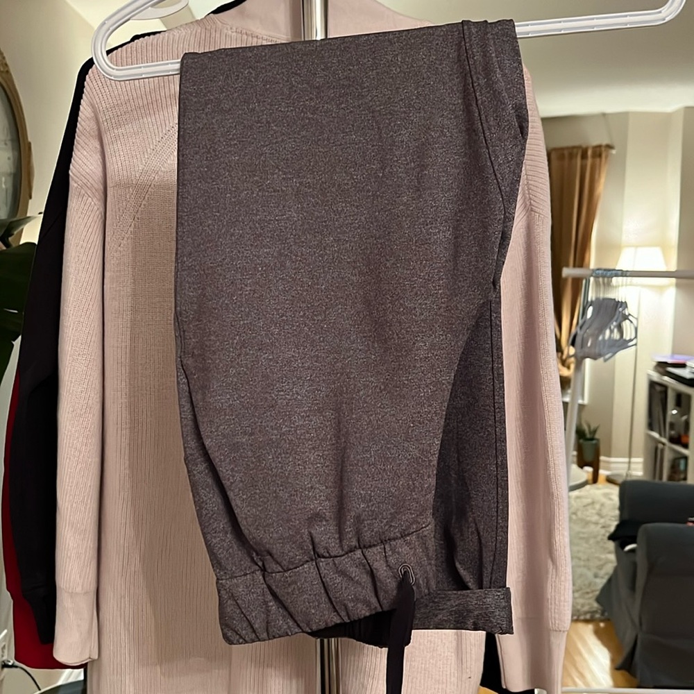 On The Fly -grey